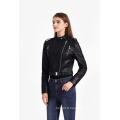 Veste en cuir pour femme avec ceinture